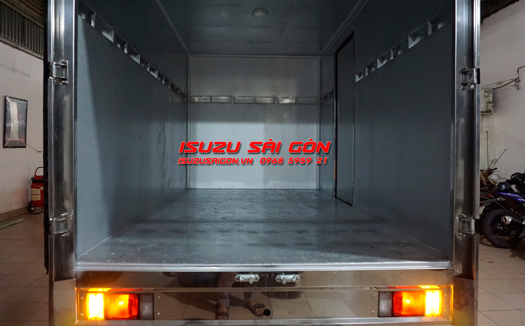 Xe Tải Isuzu 1T99 QKR230 Thùng Kín| Xe Isuzu 1.9 Tấn QKR230 6